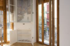 Cheap and cosy apartment in the centre of Valencia 05